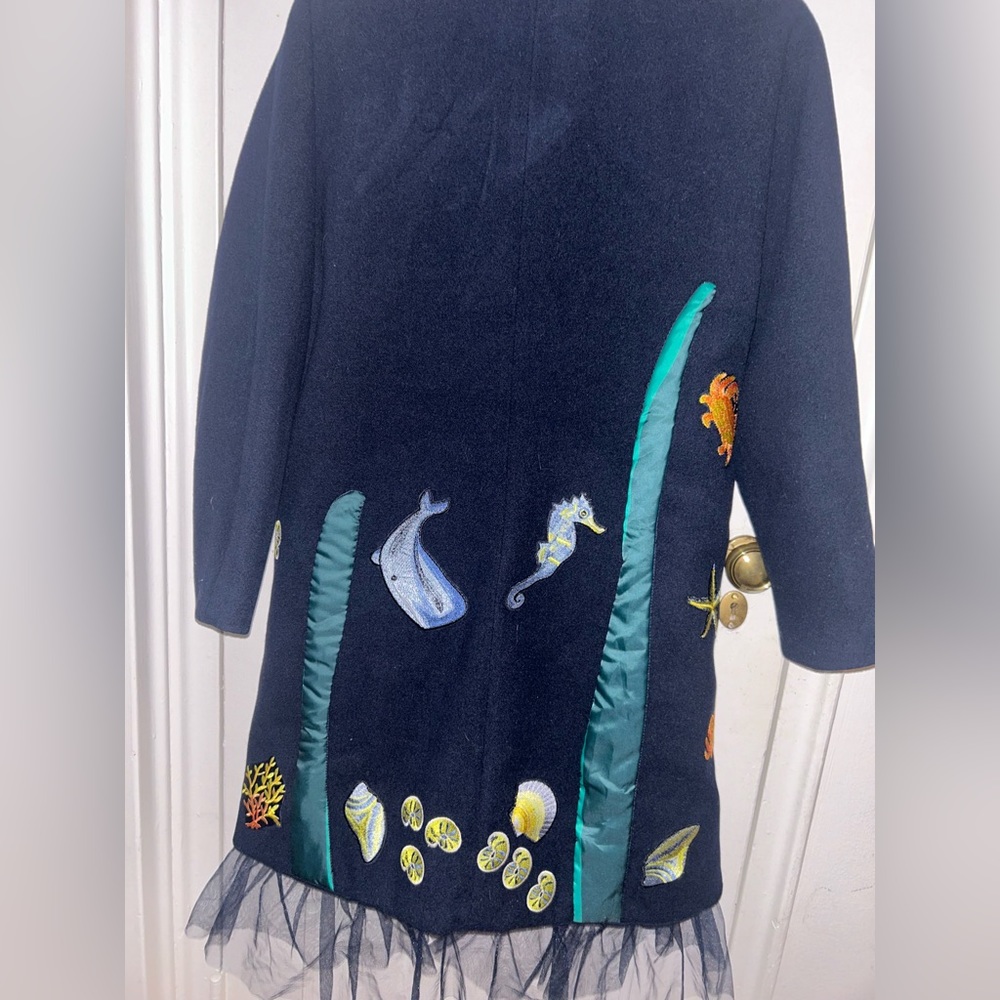 Zara coat with sea shells and lace - Picture 2 of 3